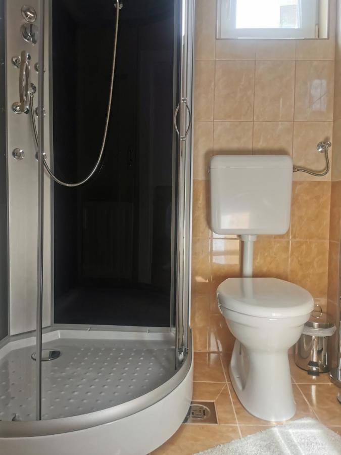זלקרוס Bm Apartman מראה חיצוני תמונה
